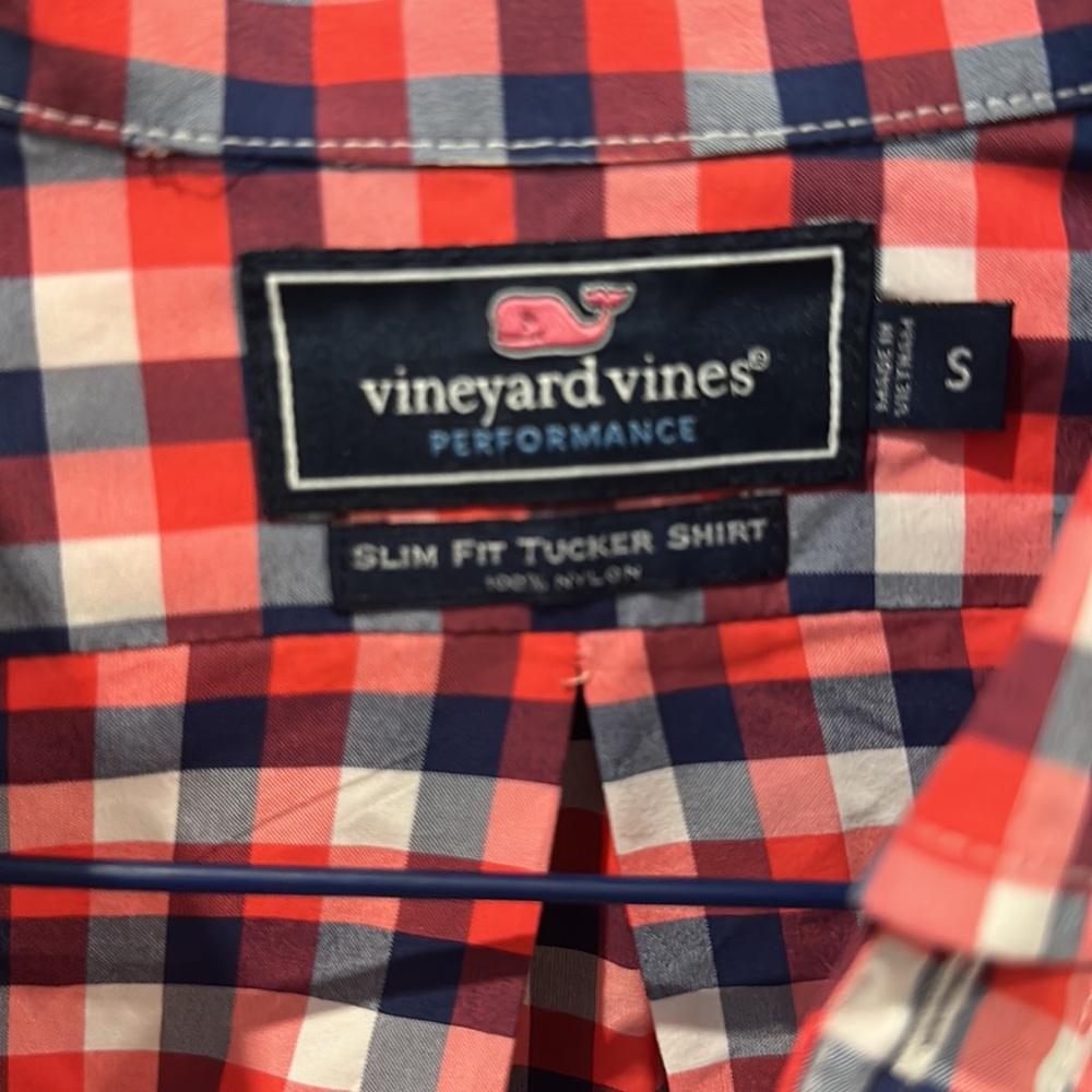 Vineyard vines button down - Picture 3 of 3